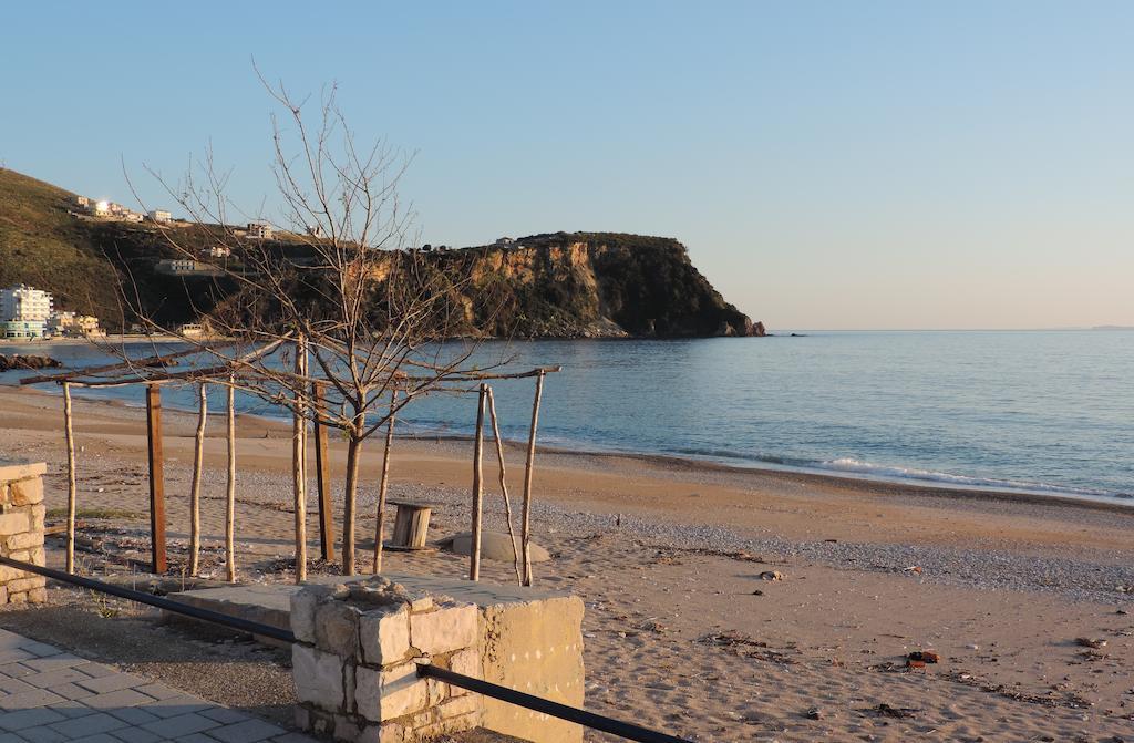 Hotel Kolagji Himare Exterior photo