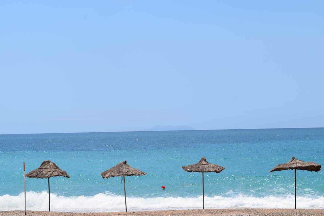 Hotel Kolagji Himare Exterior photo